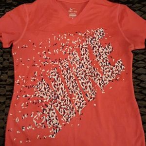 Nike tee